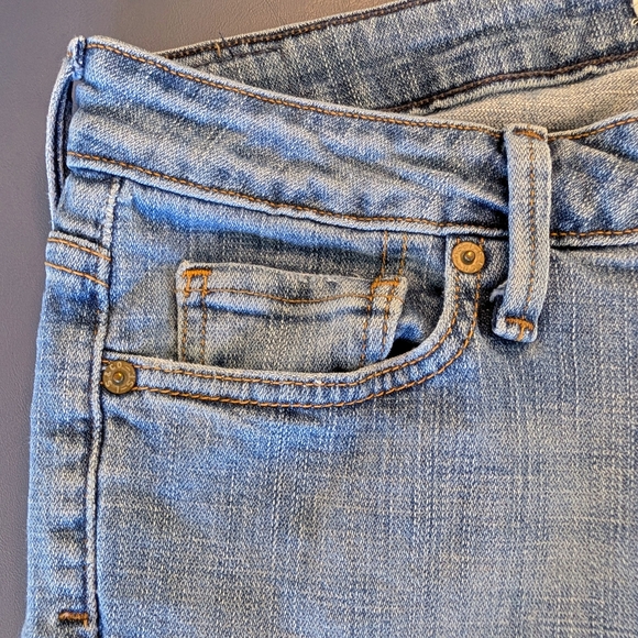 Levi's 545 Low Boot Cut Blue Jeans Y2K Vintage-inspired Retro Denim Core - Picture 4 of 12
